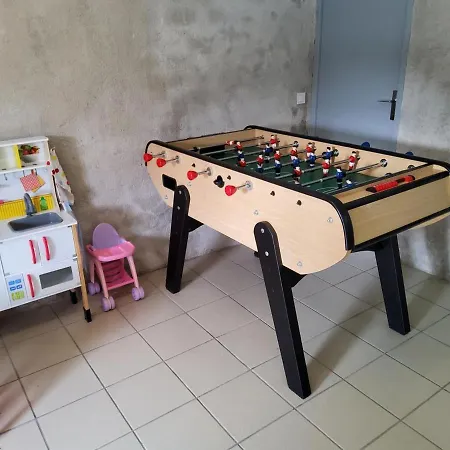 Gite Miremont, 4 Pieces, 6 Personnes - Fr-1-630-95 Ferienhaus *
